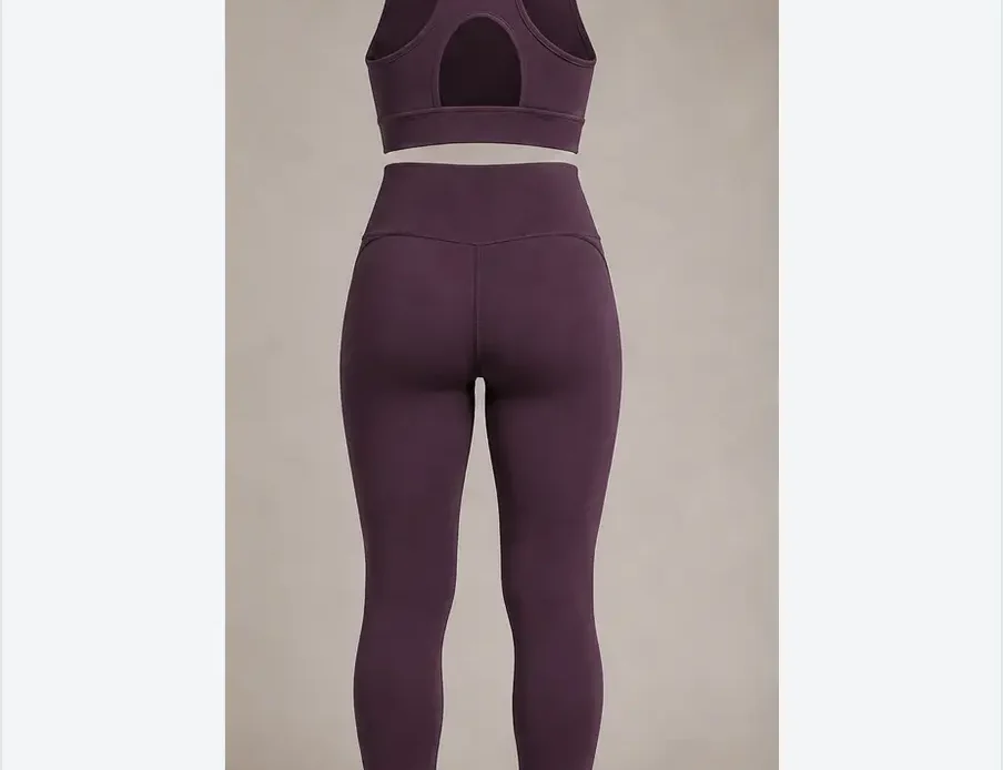 Custom Yoga Sports Bra and Leggings Set alternate view